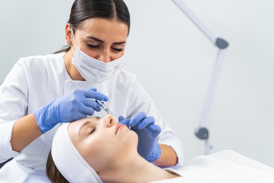 Opportunities For Growth And Consolidation In The Cosmetic Surgery & Medspa Market