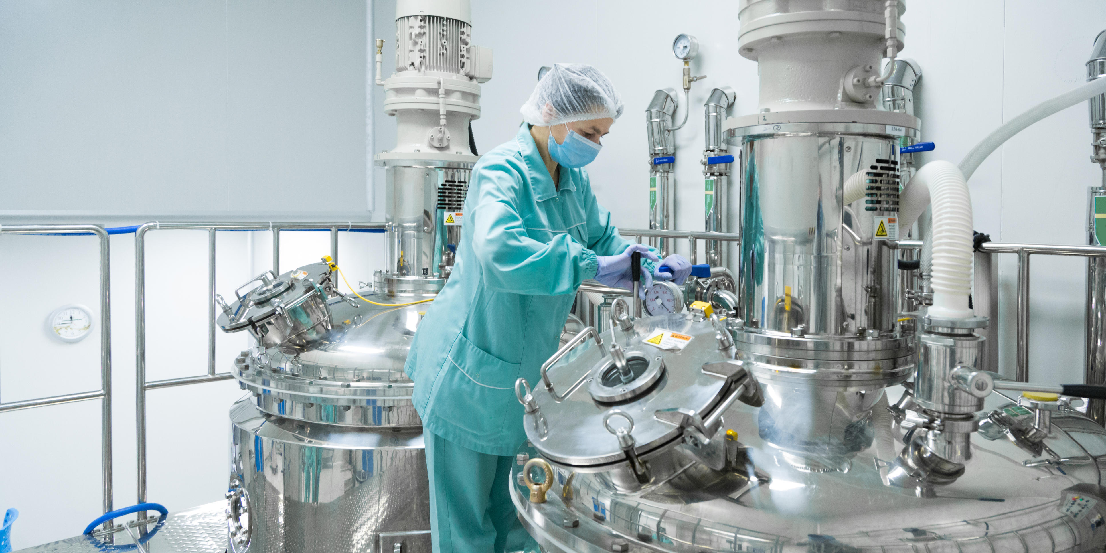 Unlocking Growth: The Rising Appeal of Europe’s CDMO Sector For Investors